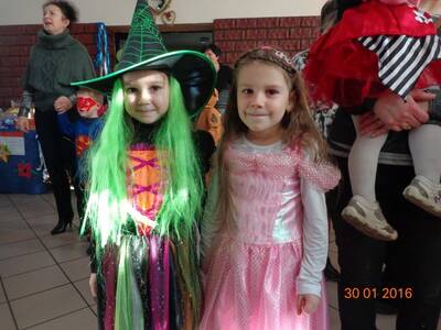 Obraz 7: KOSTIUMOWY BAL KARNAWAŁOWY W PUBLICZNYM P...