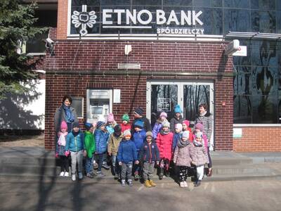 Obraz 7: Jesteśmy Blisko Ciebie również w przyszło...