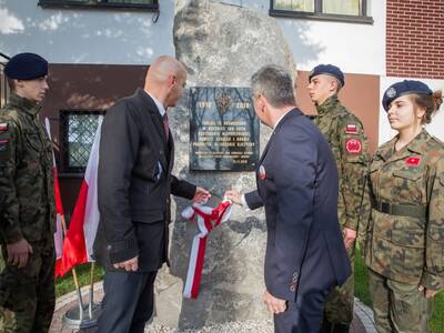 Obraz 42: 100 LAT WOLNOŚCI - Obchody stulecia odzy...